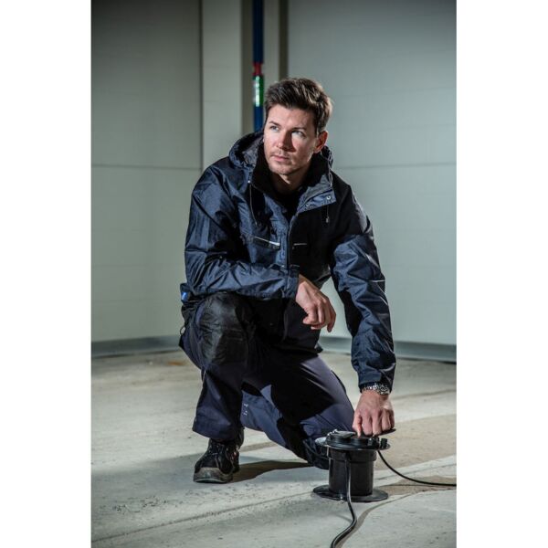 4441 TEKNINEN TALVITAKKI Thumbnail