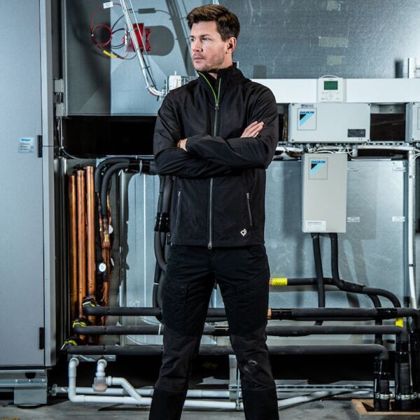 3422 TUULITAKKI Thumbnail