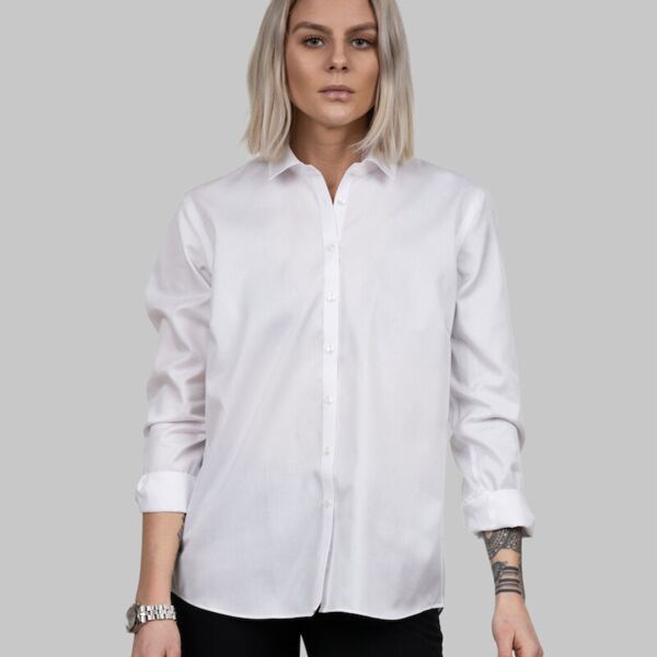 Green Bow 01 Woman Relaxed Thumbnail